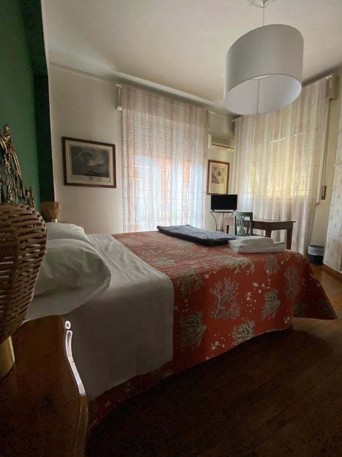 Affittacamere Room Ospedale Maggiore Parma Zewnętrze zdjęcie